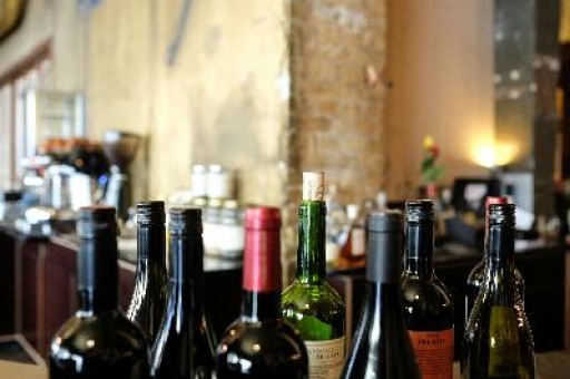 动力火车酒价格青云店，动力火车酒厂家联系方式