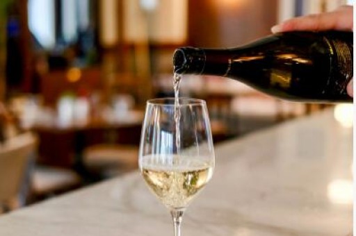 江岸高端定制白酒 江岸高端定制白酒店